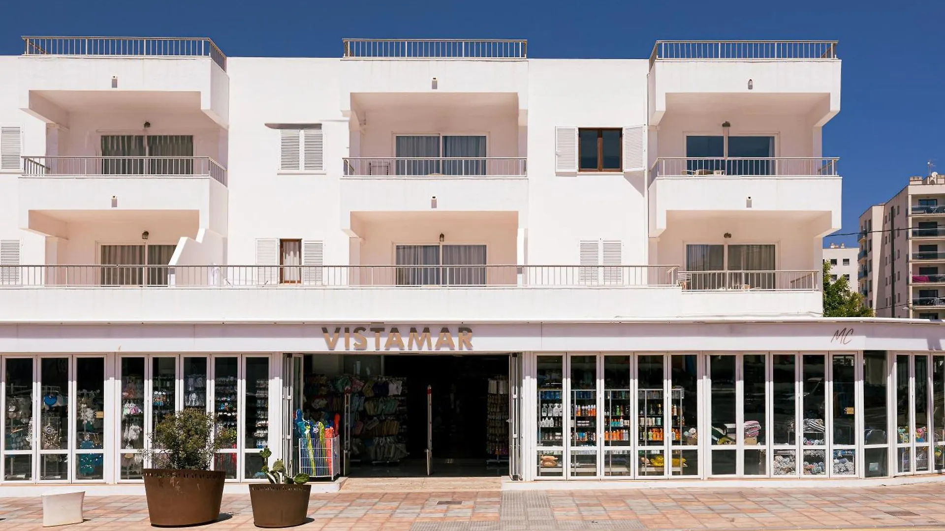 Vistamar I - Mc Apartments Ibiza プラヤ・デン・ボッサ スペイン