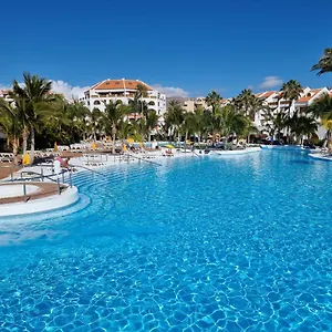 Studio No 2 Just 100 To And Sea, Large Terrace, Heated Pool, Wifi, Aircondition For A Fee , Playa de las Américas España