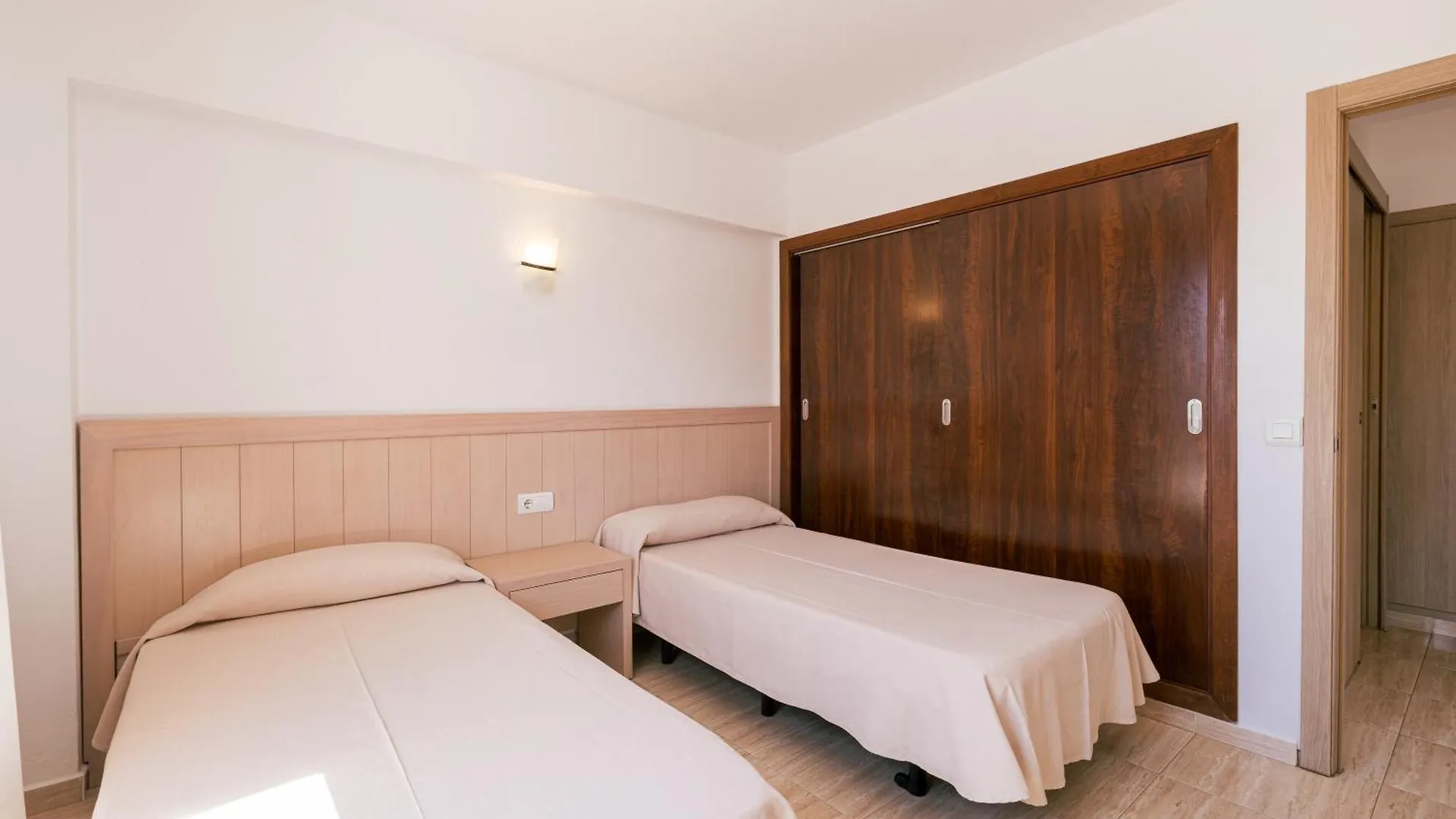 Vistamar I - Mc Apartments Ibiza Playa d'en Bossa